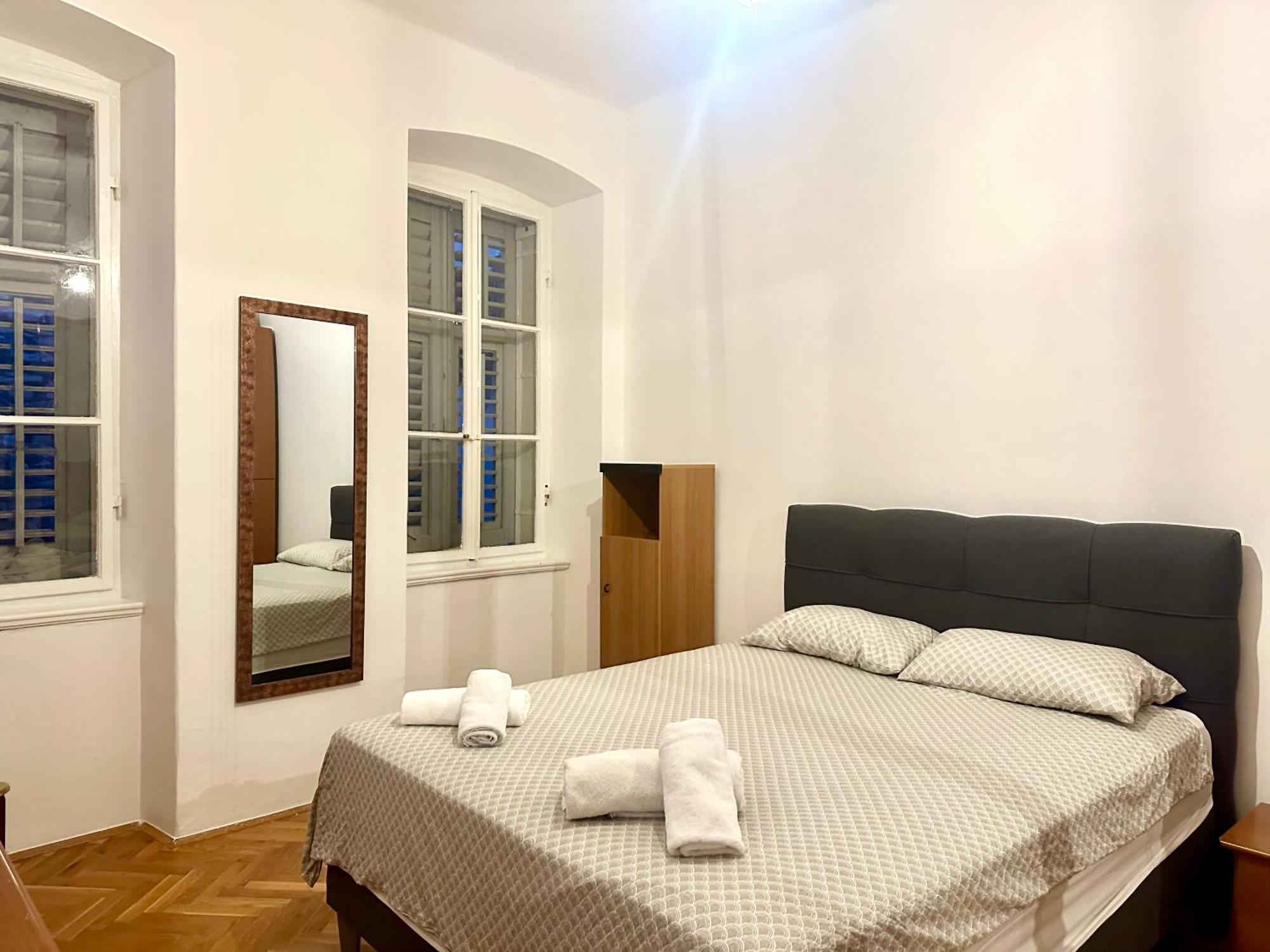 Navis City Apartments Pula Extérieur photo